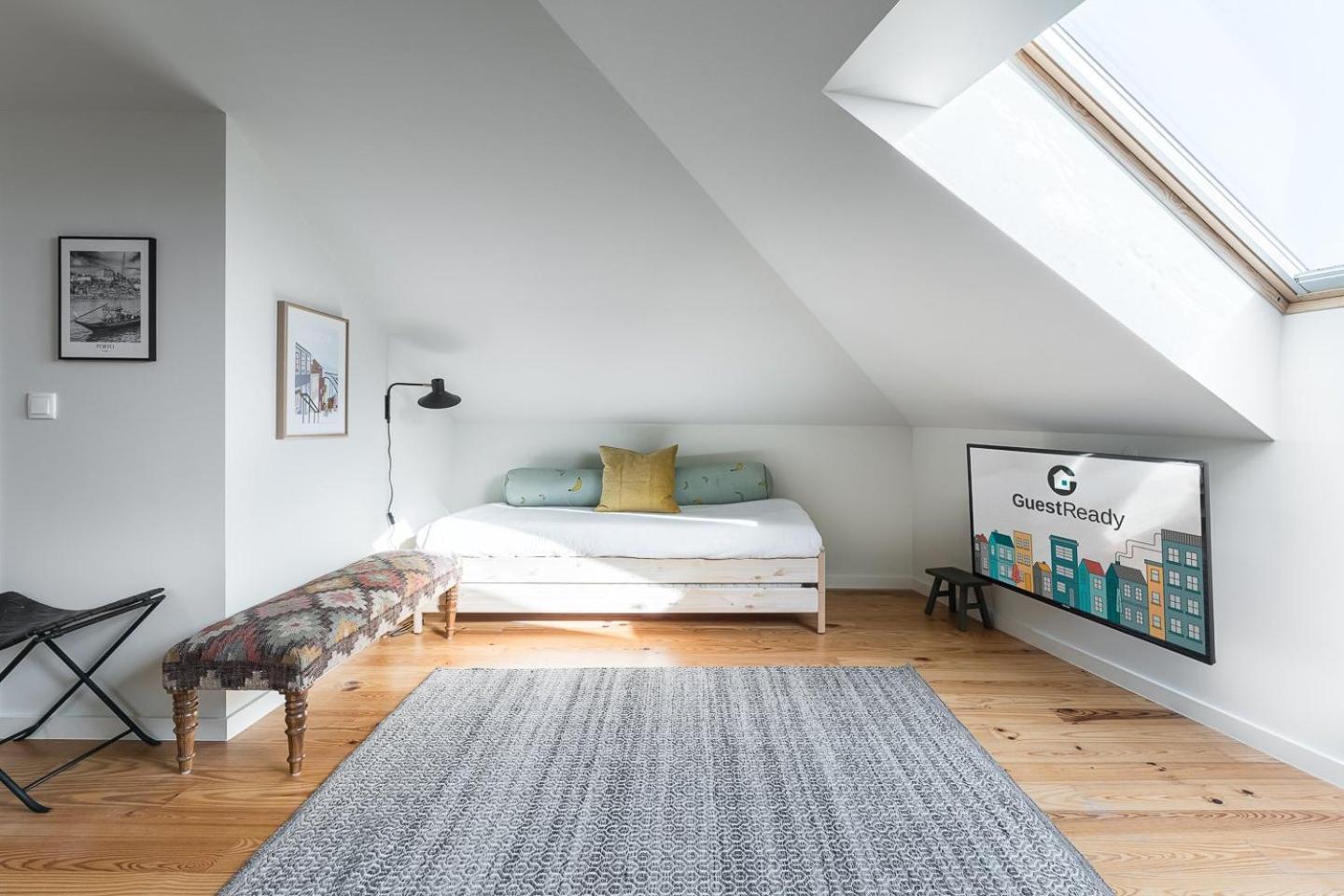 Guestready - Spacious And Modern Apt W/ Skylight OOporto Exterior foto